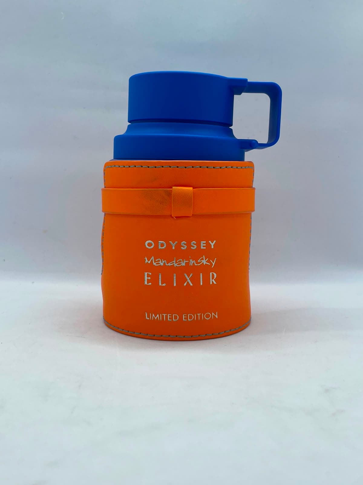 Frasco de Odyssey Mandarin Sky Elixir